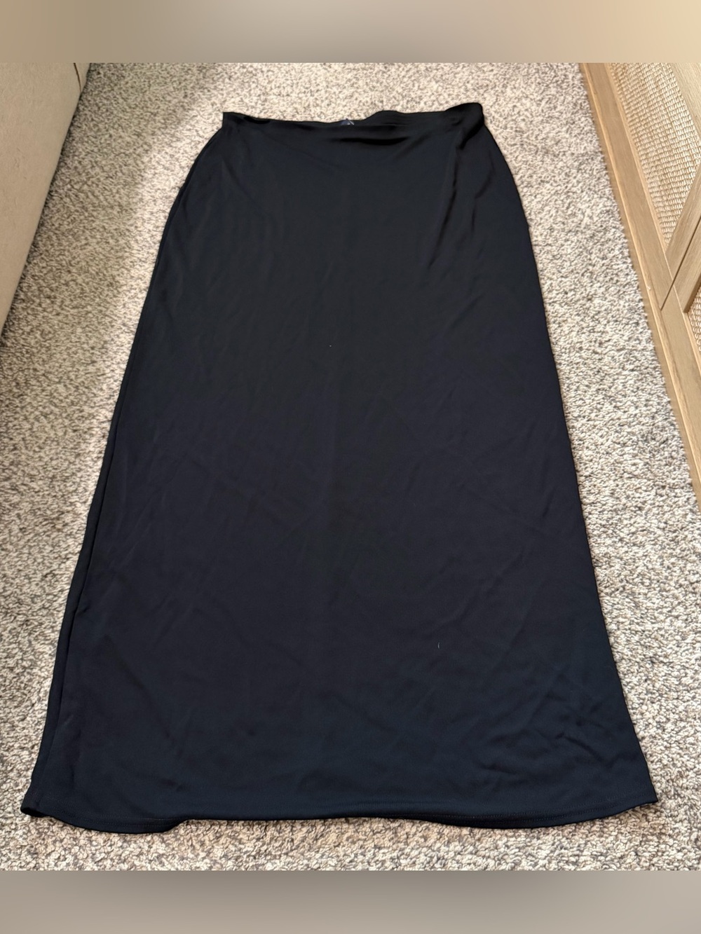 GAP Black Women's Maxi Skirt - Classic Straight Silhouette size large